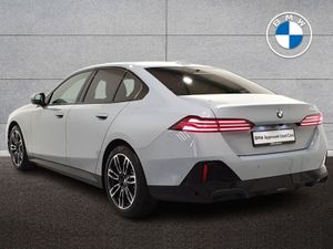 BMW 5 Series 520i M Sport Saloon - Image 3