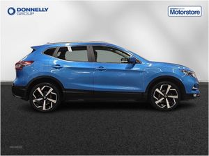 Nissan QASHQAI 1.7 dCi Tekna 5dr - Image 3