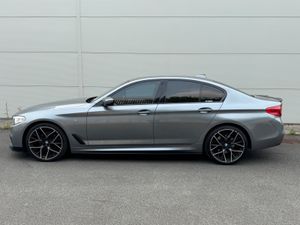 BMW 5-Series 2020  m sport - Image 3