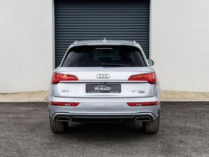 Audi Q5 Tfsi E S Line Quattro - Image 3