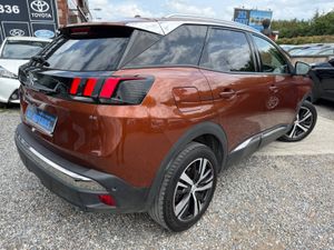 2020 Peugeot 3008  1.5 ALLURE - Image 4