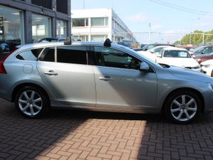 VOLVO V60 2.0D4 SE LUXURY 180BHP 5DR ESTATE AUTOMA - Image 3
