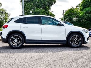 Mercedes-Benz GLA Class 200d AMG Night Package Au - Image 3