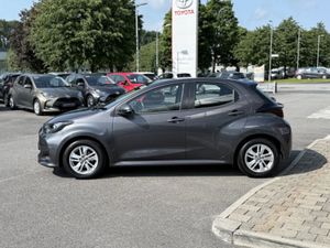 Toyota Yaris YARIS 1.0 LUNA - Image 4