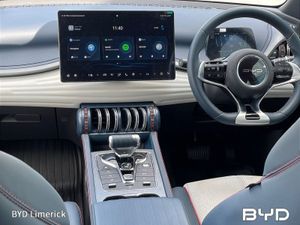 BYD ATTO 3 60kwh 204PS Design- Demo Model - Image 2