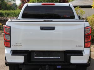 Isuzu D Max 25 Facelift Model * High spec - Image 4
