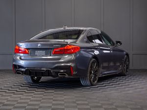 2018 BMW 5 Series 530e M-Sport - Image 3