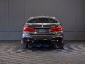 2018 BMW 5 Series 530e M-Sport - Image 4