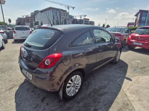 Vauxhall Corsa 2013 - Image 4