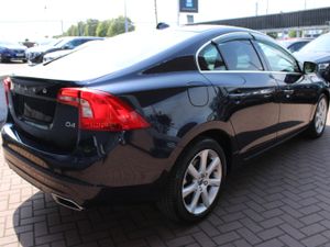 VOLVO S60 2.0D4 SE LUXURY 180BHP 4DR SALOON AUTOMA - Image 4