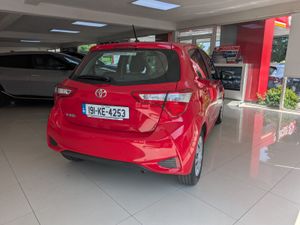 2019 Toyota Yaris - Image 4