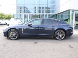Porsche Panamera 4 E-hybrid - Image 3