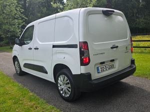 Peugeot Partner Professinal Plus 212 NO VAT - Image 4