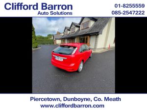 Ford Focus Zetec 1.4 5speed 5DR - Image 3