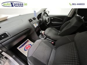 Volkswagen Polo 1.2 TSI Automatic  Reversing Came - Image 4