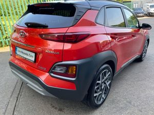 Hyundai Kona Kauai Executive Hybrid 2 Tone Auto - Image 4