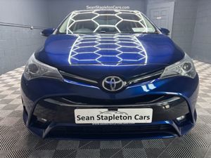 Toyota Avensis 2.0 D Luna 4DR - Image 4