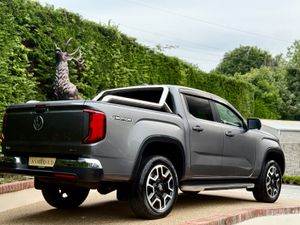 232D Volkswagen Amarok 3.0 V6 231BHP with vat - Image 4