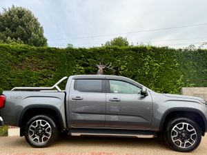 232D Volkswagen Amarok 3.0 V6 231BHP with vat - Image 3