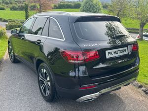 Mercedes-Benz GLC 2021 4 magic 220d - Image 3