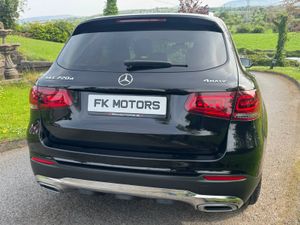 Mercedes-Benz GLC 2021 4 magic 220d - Image 4