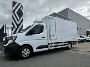 Renault Master Ccab 3.5t L3h1 Bread Van With Frid - Image 2