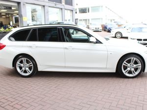 320i X-DRIVE M-SPORT PLUS 5DR ESTATE AUTOMATIC // - Image 3