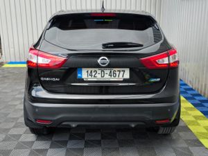 2014 Nissan Qashqai 1.5 DSL SV - Image 4