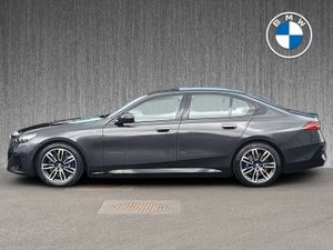 BMW i5 Edrive40 M Sport Saloon - Image 3