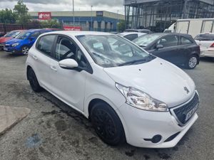 Peugeot 208 2015 - Image 3
