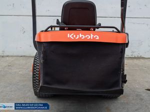 2022 Kubota GR2120 Ride-on - Image 2