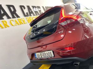Volvo V40 1.5 Petrol Automatic New NCT Warranty - Image 3