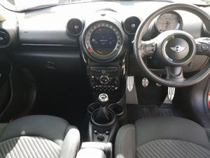 MINI PACEMAN 2.0 Cooper SD All4 4WD - Image 4