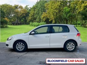 Volkswagen Golf 1.2tsi Automatic  White // Extrem - Image 4