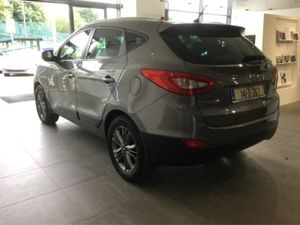 Hyundai ix35 1.7 Crdi Premium - 1 Lady Owner - Le - Image 3