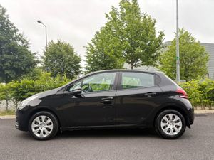 Peugeot 208 1.0 Petrol Manual 4DR - Image 2