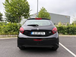 Peugeot 208 1.0 Petrol Manual 4DR - Image 4