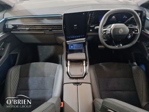 Renault Rafale E-tech Hybrid 200 Auto Esprit Alpi - Image 2