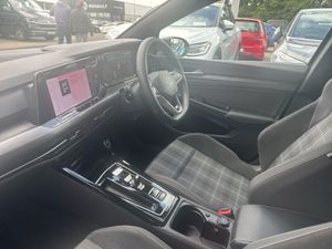 Volkswagen Golf GTD 2.0tdi DSG 200HP - Image 3