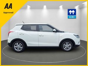 Ssangyong Tivoli 4X2 ES Crossover//1 Owner// - Image 4
