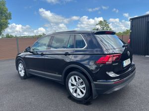 Volkswagen Tiguan 2017 Highline Pan Roof!! - Image 2