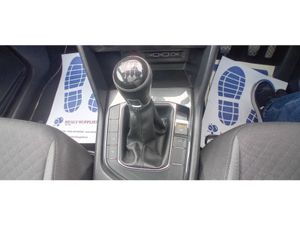 Volkswagen Tiguan Panoramic Roof 2.0 TDI Manual 6 - Image 2