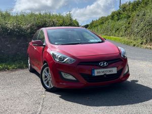 Hyundai i30 1.6 Diesel Deluxe - Image 4