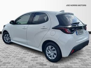 Toyota Yaris 1.0 VVT-I ICON 69BHP 5DR - Image 4