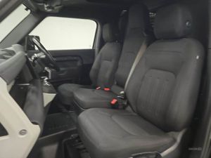 Land Rover Defender 3.0 D200 Hard Top Auto  3 Sea - Image 4