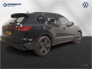 Volkswagen Touareg 3.0 V6 TDI 4motion 286 Black E - Image 3