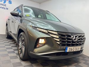 Hyundai Tucson 2WD Executive  Grey Leather Low Mi - Image 3