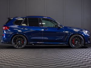 2022 BMW X5 X-Drive 45e M-Sport - Image 2