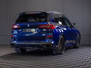 2022 BMW X5 X-Drive 45e M-Sport - Image 3