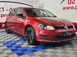 152 VW GOLF 1.6 TDI BMT IN STUNNING CONDITION - Image 4